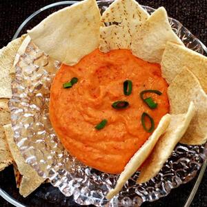 White Bean Roasted Red Pepper Dip