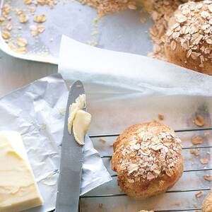 Whole Wheat Dinner Rolls