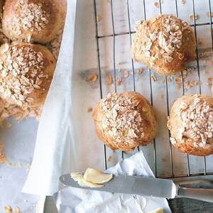 Whole Wheat Dinner Rolls