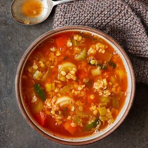 Winter vegetable & lentil soup