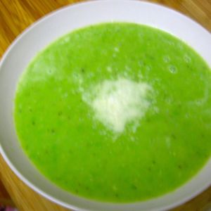 peppery pea soup